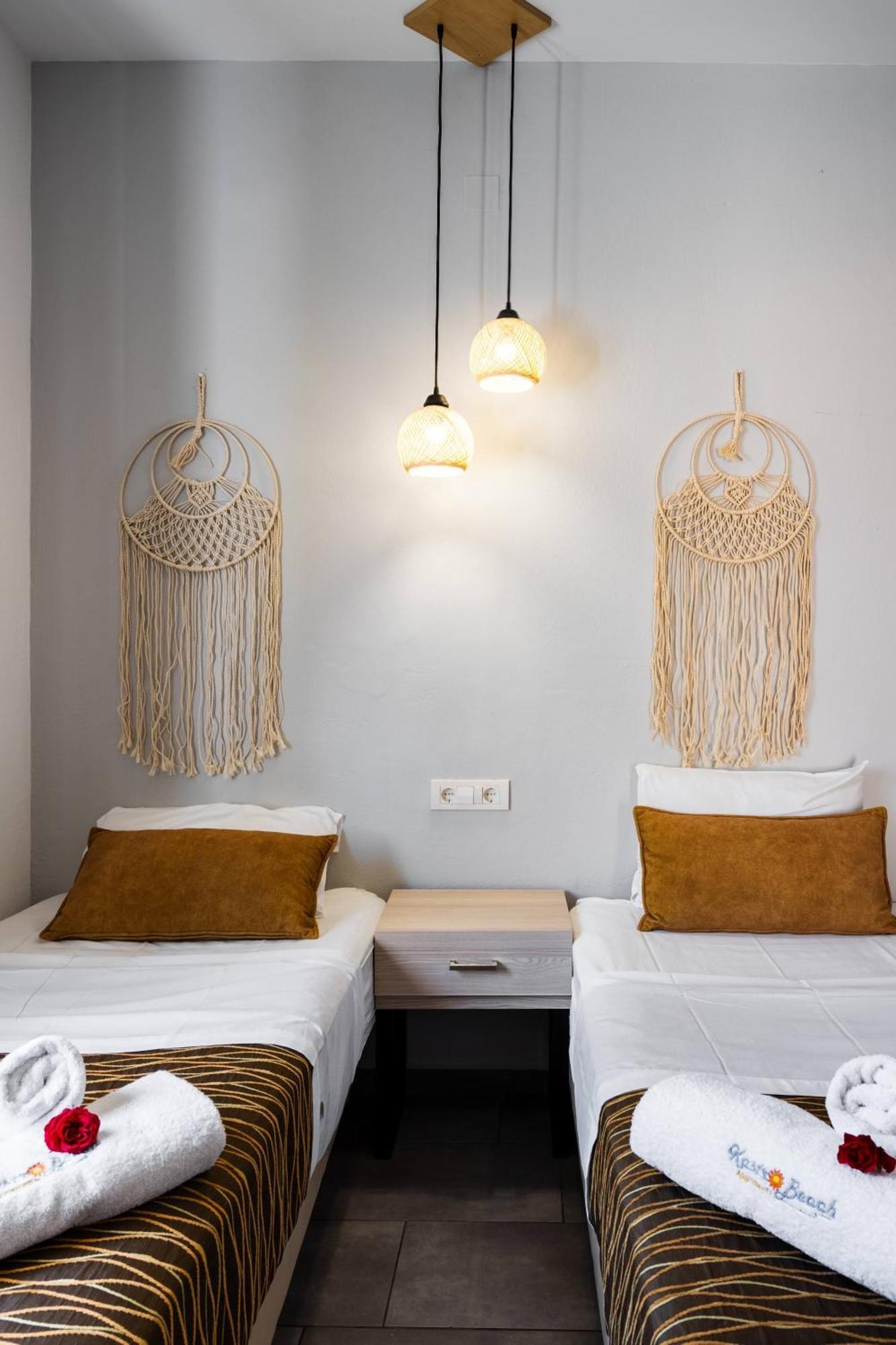 Kastro Beach Apartments Малиа Екстериор снимка
