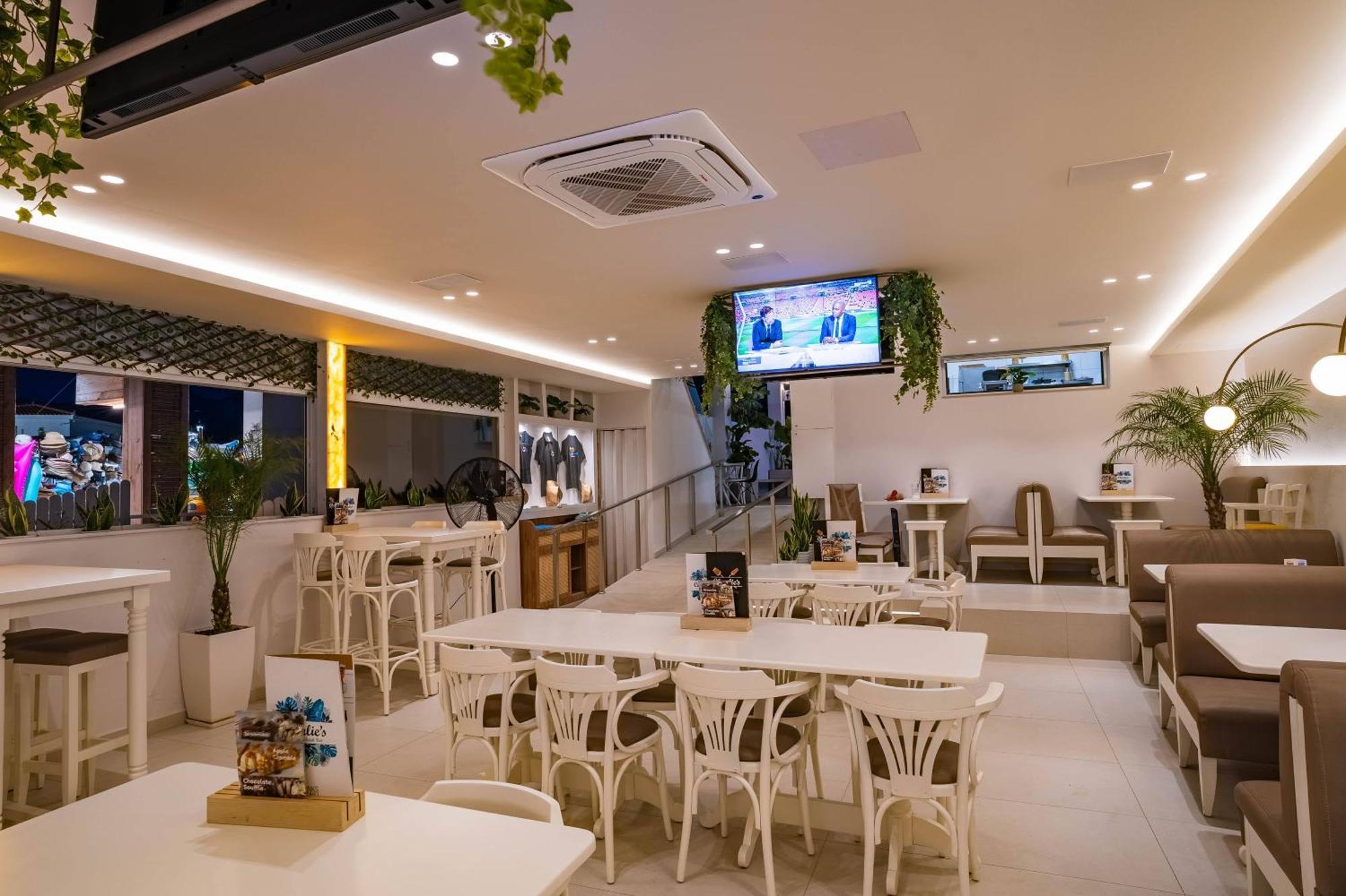 Kastro Beach Apartments Малиа Екстериор снимка